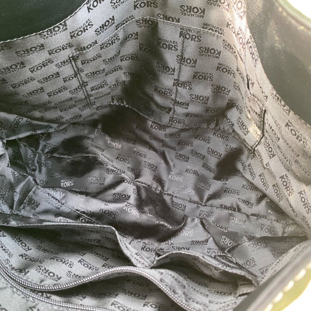 SOLD - Michael Kors hobo *NWOT* Uptown Astor large black leather hobo - Picture 5 of 14
